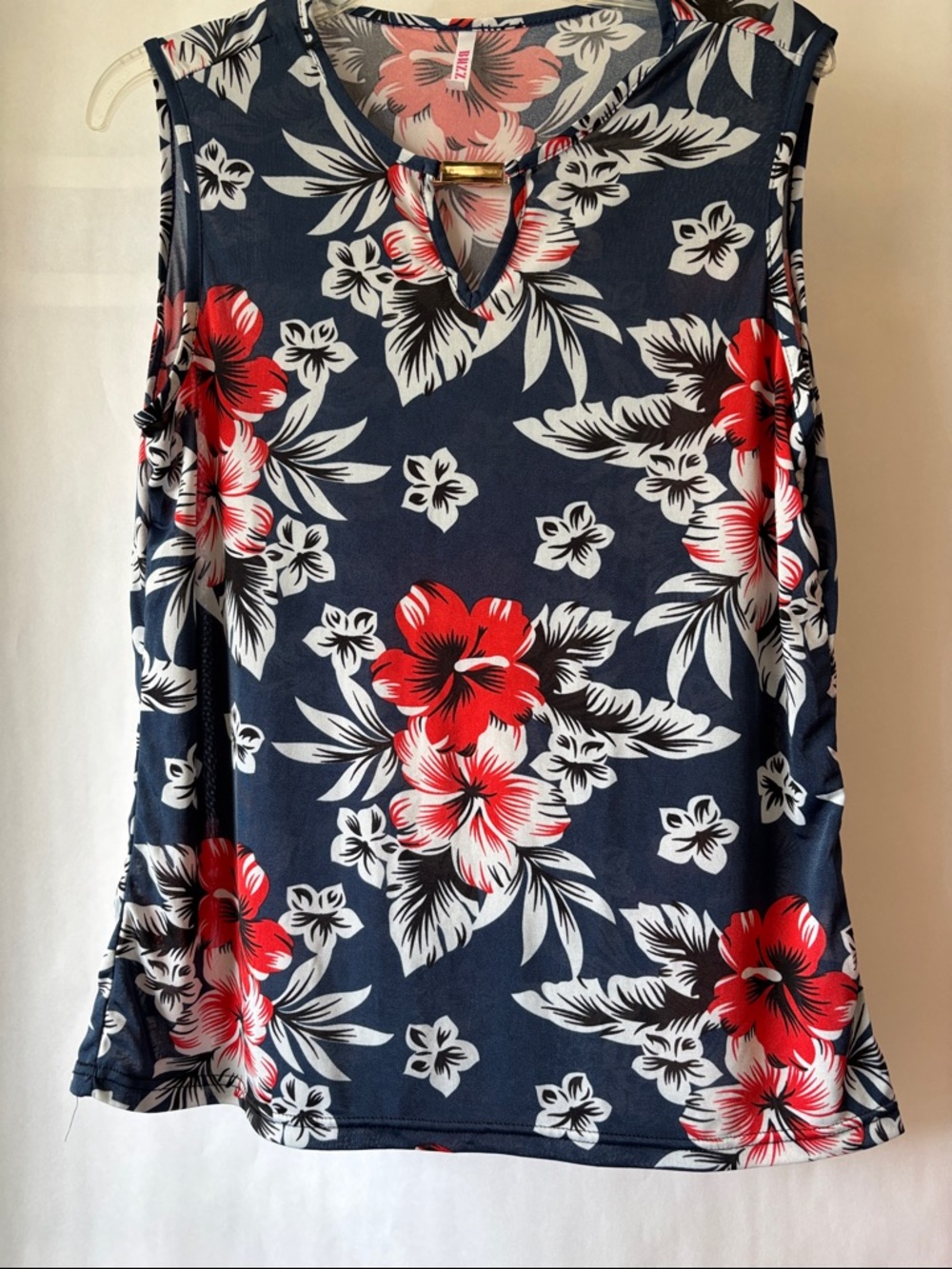 Navy Floral Keyhole Tank Top with Red Accents